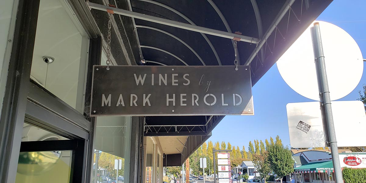Mark Herold Wines Tasting Room Sign