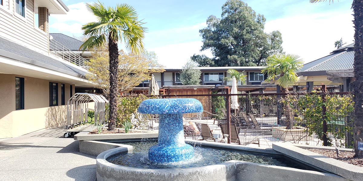 Fountain at Calistoga Spa Hot Springs
