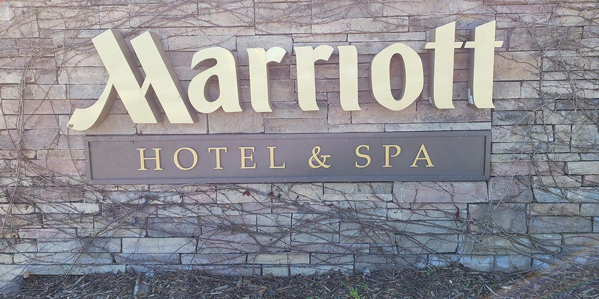 Marriott Hotel Napa Sign