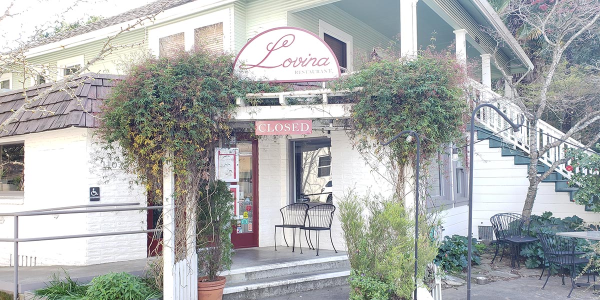 Entrance to Lovina Restaurant Calistoga